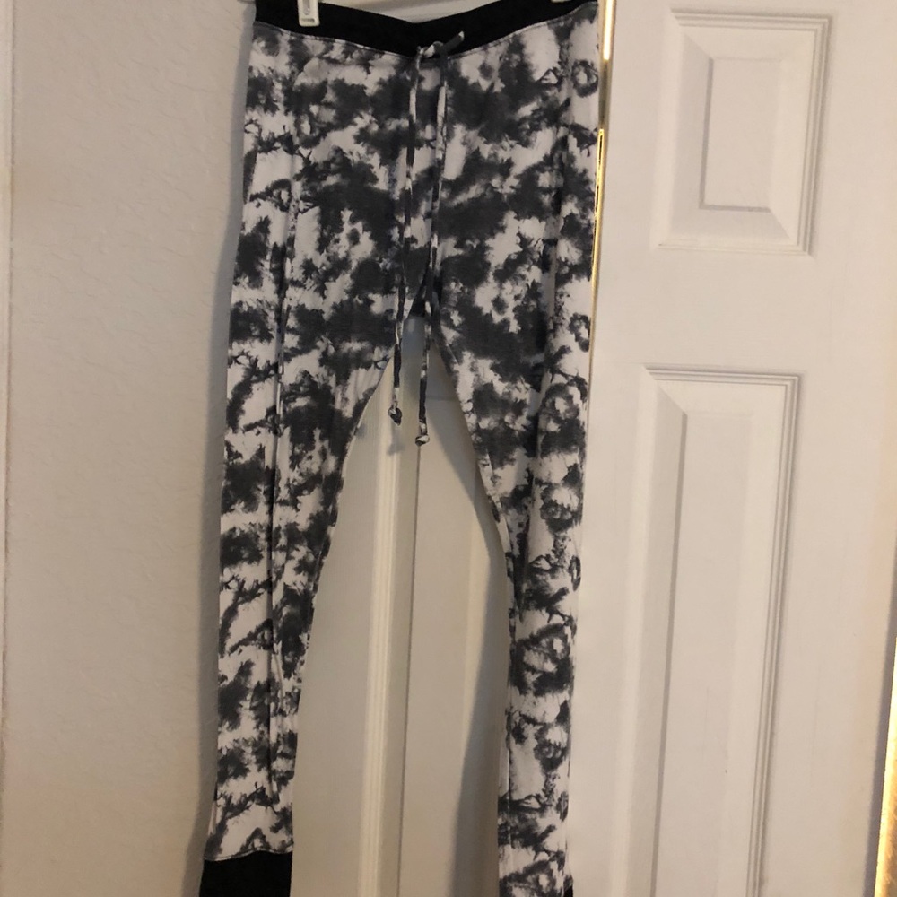 Xhilaration Small jogger